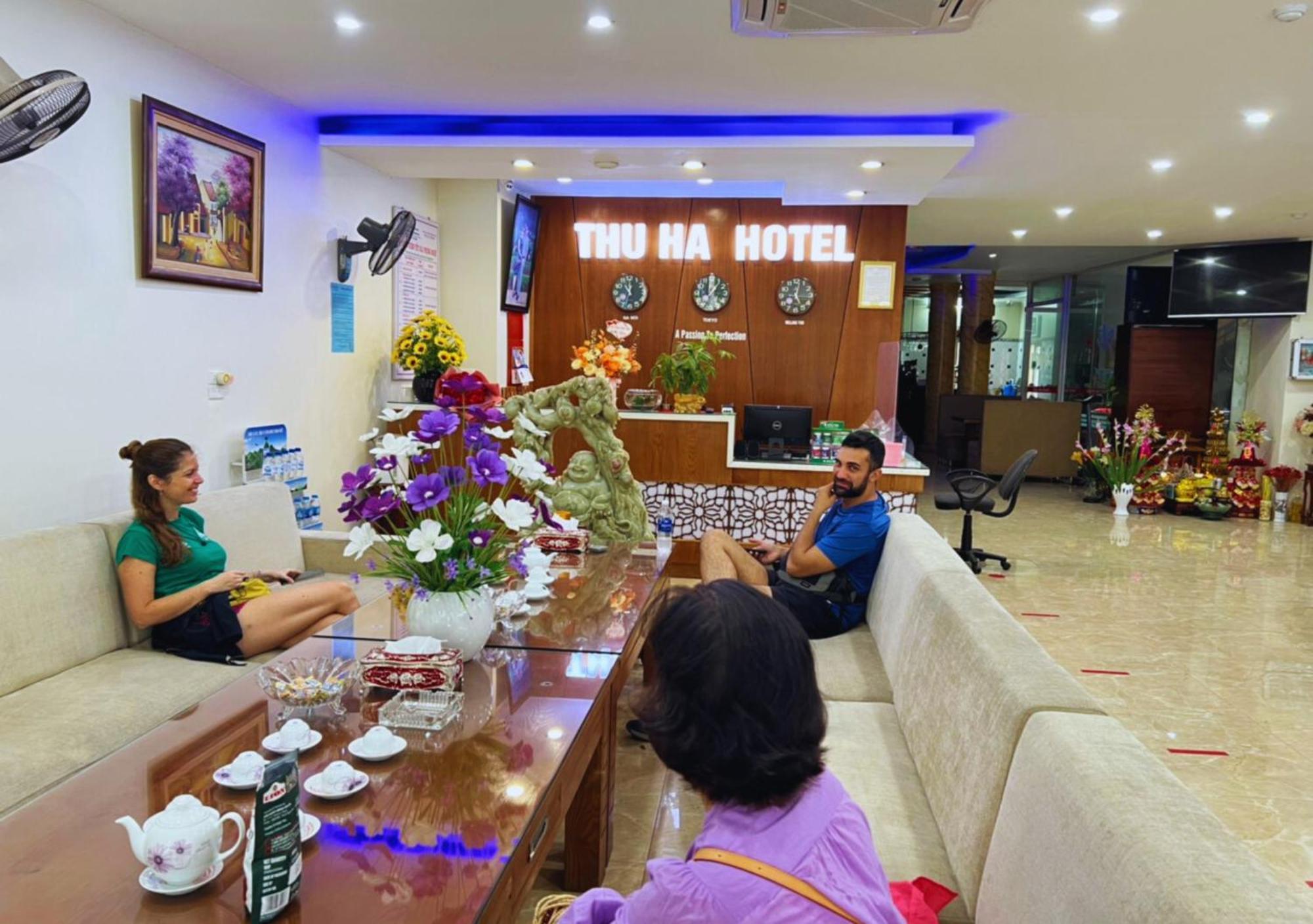 Thu Ha Hotel Uong Bi Экстерьер фото